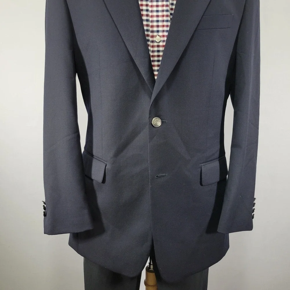 Van Heusen Men's‎ Sport Coat Blazer Two Button Navy Blue Wool Size 40L